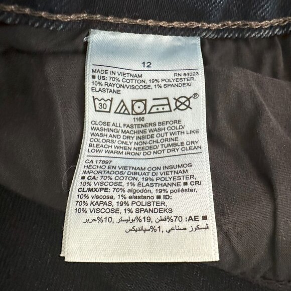 OLD NAVY ROCKSTAR SUPER SKINNY HIGH RISE SIZE 12 - Picture 10 of 14